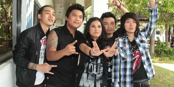 Jadi Host Dadakan, Winner Kalang Kabut