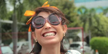 2012, Ayu Dewi Masih Betah Menjomblo?