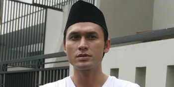 Indra Bruggman Tak Tahu Ayah Mengidap Kanker