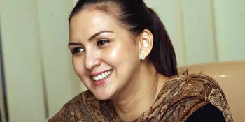 Donna Agnesia Hobi Nyanyi Sejak Kecil