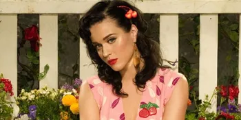 Diambang Cerai, Katy Perry Tetap ke Indonesia