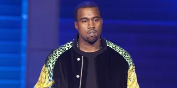 Kanye West Ngelantur di Twitter
