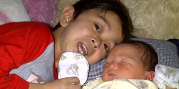 Daus Ingin Tambah Anak, Istri Belum Mau