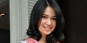 Laura Basuki Natalan di Jepang