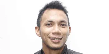 Norman Kamaru: Ikuti Arus Saja