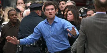 Sam Worthington Dulunya Tukang Batu