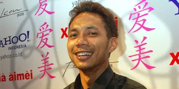 Norman Kamaru Kurang Nyaman Diiringi Orkestra