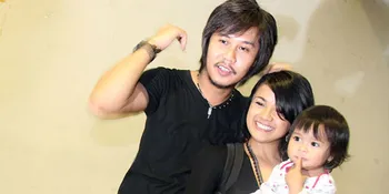 Rumah Kebakaran, Nirina - Ernest Pinjam Baju ke Tetangga