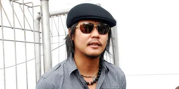 Kebakaran di Rumah Ernest Karena Arus Pendek