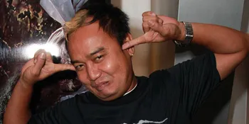 'KAFAN SUNDEL BOLONG', Azis Gagap Jadi Pemeran Utama