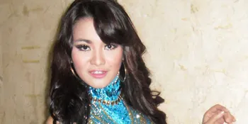 Fitri Carlina Lebih Menjiwai Dangdut