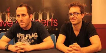 Simple Plan Terlalu Tua Usung Musik Anak Muda?