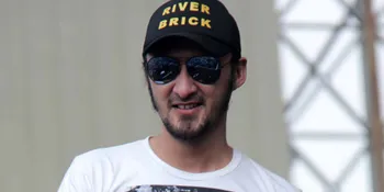Aqi Alexa Dijebak Mirwan Suwarso