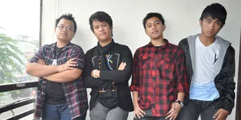 Bermusik, Shortcut Band Didukung Purwatjaraka