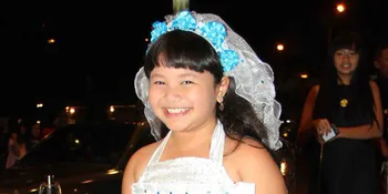 Amel Carla: Syuting Buat Happy Aja