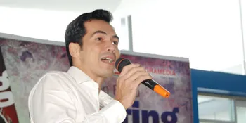 Attalarik Syah Ingin Koleksi Foto Prewed Dulu