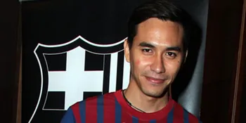 Darius Sinathrya Berharap Anaknya Jadi Pesepakbola
