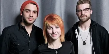 Paramore Libatkan Fans Untuk Album Baru