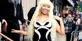 Video 'Stupid Hoe' Nicki Minaj Dilarang Tayang di BET