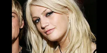 Saudara Nick - Aaron Carter Meninggal Dunia