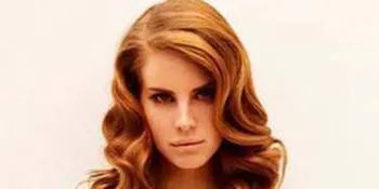 Debut Album Lana Del Rey Rajai Chart Inggris