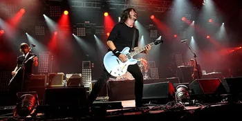 Dave Grohl Bangga Dengan Foo Fighters!