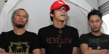 Uki Jelaskan Tentang Penggunaan Nama Peterpan