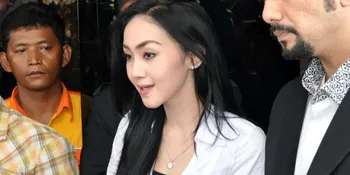 Ade Fitrie Sempat Tak Percaya Hubungan Penny - Zumi