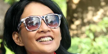 Ke Lombok, Endhita Tak Ditemani Onci Ungu