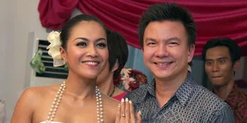 Congrats! Denada - Jerry Aurum Menikah!