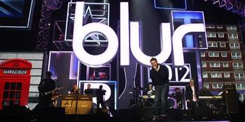 Blur Bernostalgia di Panggung Brit Awards