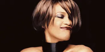 Polisi Siap Patroli di Makam Whitney Houston