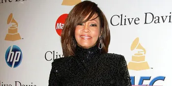 Foto Jenazah Whitney Houston Beredar