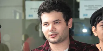 Kuliah Lagi, Ridho Rhoma Sibuk Bagi Jadwal