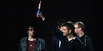 Berkat 'Indenpenden' Blur Tetap Bertahan
