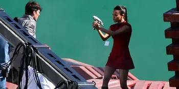 JJ Abrams Geram Foto 'STAR TREK 2' Beredar