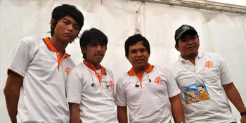 Apoy Kaget Pengusaha Korea Hafal Lagu Wali