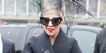 Lady GaGa Perang Gaya Dengan Ibunya!