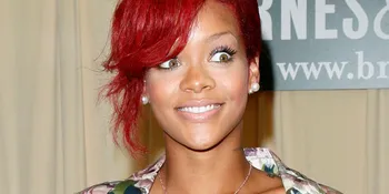 Rihanna Pecahkan Rekor Penjualan Artis Digital