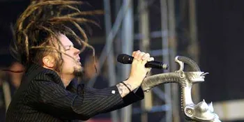 Vokalis Korn Dukung Legalisasi Ganja