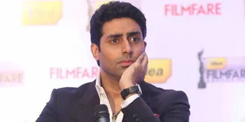 Abhishek Bachchan Perang Twitter Dengan Fans
