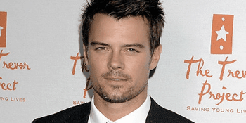 Josh Duhamel Bergaya Mohawk Untuk Film Terbarunya