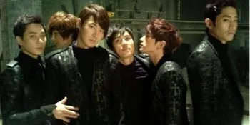 Shinwa Comeback Dengan Konsep Vampir