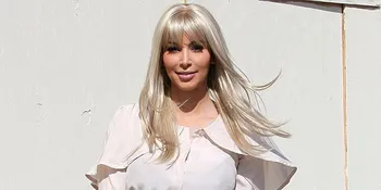 Ups! Rok Kim Kardashian Tersingkap di Jalan