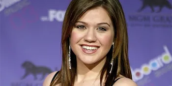 Inilah Pacar Baru Kelly Clarkson!