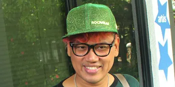 Anak Bungsu Uya Kuya Menyanyi