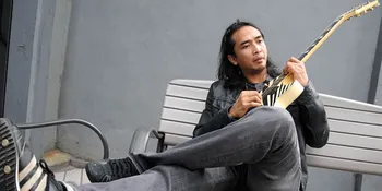 Istri Melahirkan, Piyu Kerja