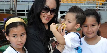 Angelina Sondakh Nongol di Dahsyat