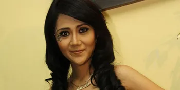 DJ, 'Mainan' Baru Aida Saskia