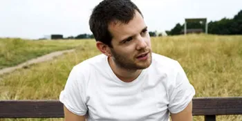 Mike Skinner: Damon Albarn Seharusnya Berhenti Bermusik
